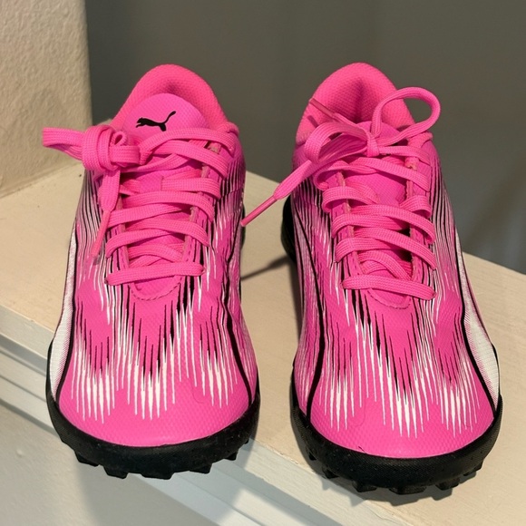 Puma Ultra Play Tt Jr Kids Indoor Cleats shoes 107779-01 Pink Sz 2.5 - Picture 6 of 9